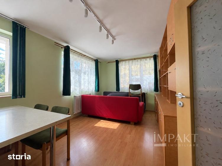 Apartament cu 2 camere, mobilat în Bulgaria