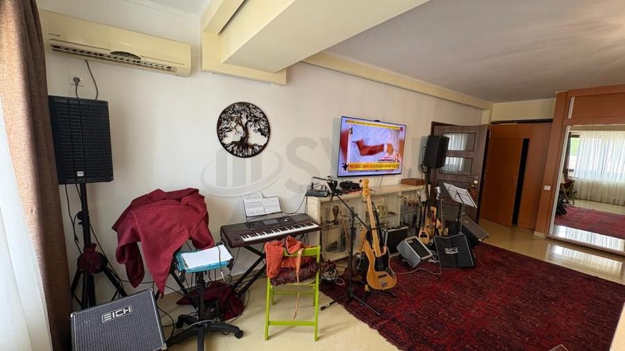 Apartament cu 2 camere decomandat în Dorobanți