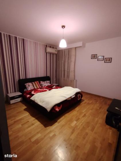 Casă cu 5 camere cu Teren 400 Mp în Călărași