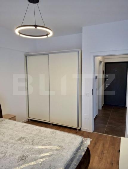 Apartament cu 2 camere semidecomandat, mobilat în Brazda lui Novac