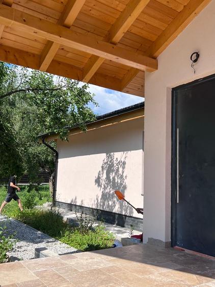 Casă individuală cu 4 camere cu Canalizare în Breaza
