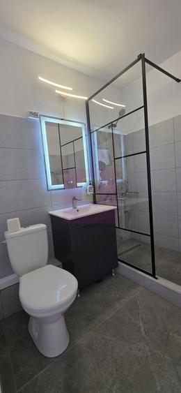 Apartament cu 2 camere decomandat în 13 Septembrie