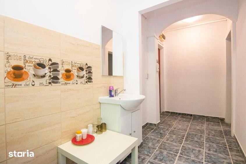 Apartament cu 4 camere în Drumul Taberei