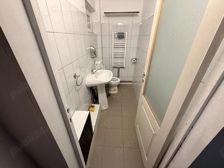 Spațiu comercial, de 60 mp, în Bartolomeu