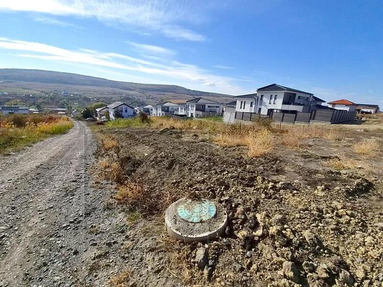 Teren Construcții intravilan de 500 mp, în Iris