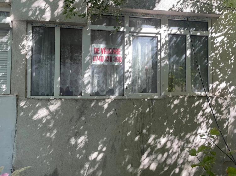 Garsonieră decomandată în Dorobanți