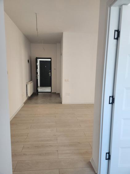 Apartament cu 2 camere decomandat în Haliu