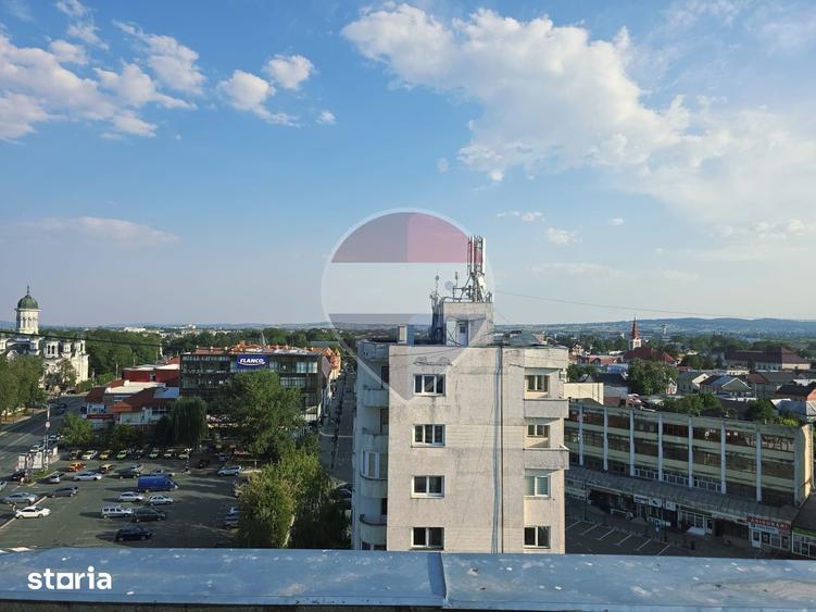 Apartament cu 4 camere în Central