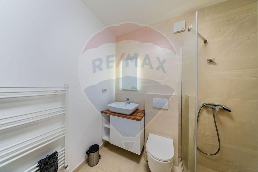 Apartament cu 2 camere semidecomandat, mobilat în Gai