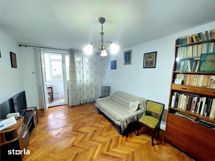 4 camere, 80 mp , etaj 4, zona Balcescu, Aleea Parcului - 12