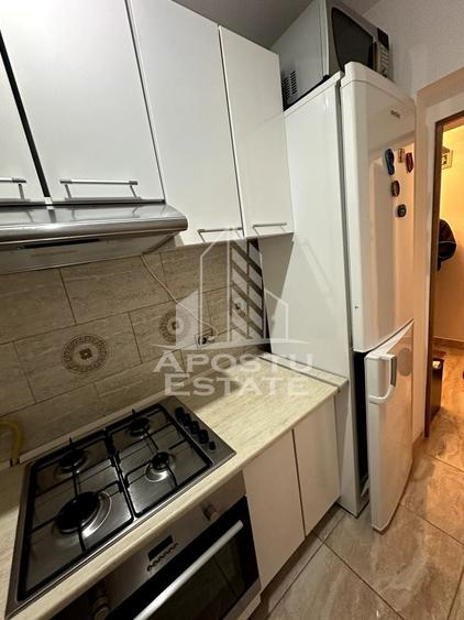 Apartament cu 2 camere semidecomandat în Olimpia-Stadion