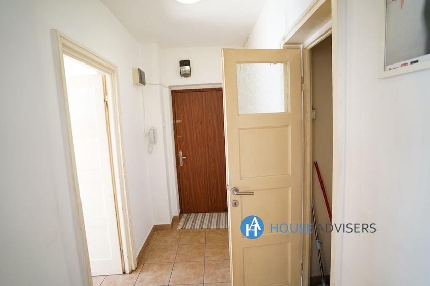 Apartament cu 2 camere, mobilat în Romană