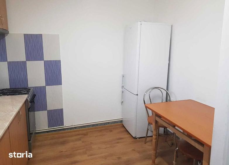 Garsonieră decomandată în Rahova