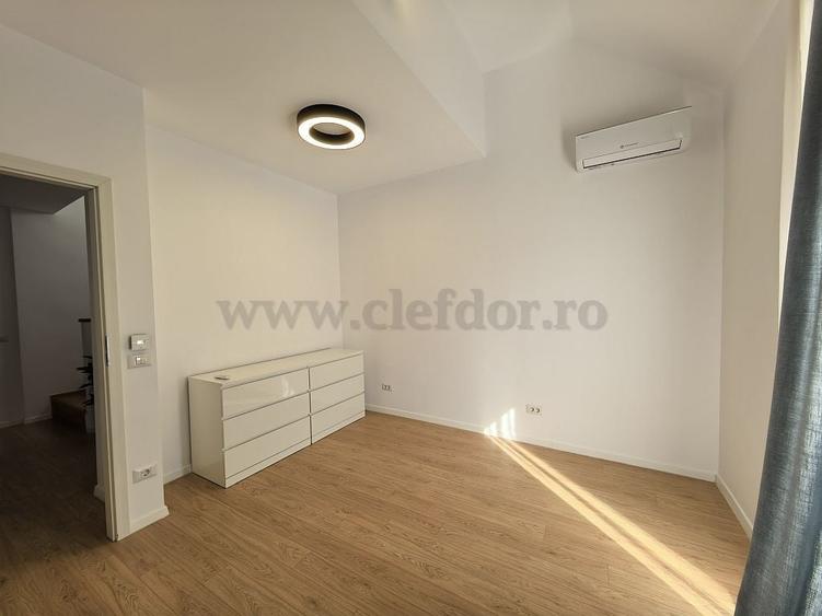 Casă cu 5 camere cu Canalizare în Pipera