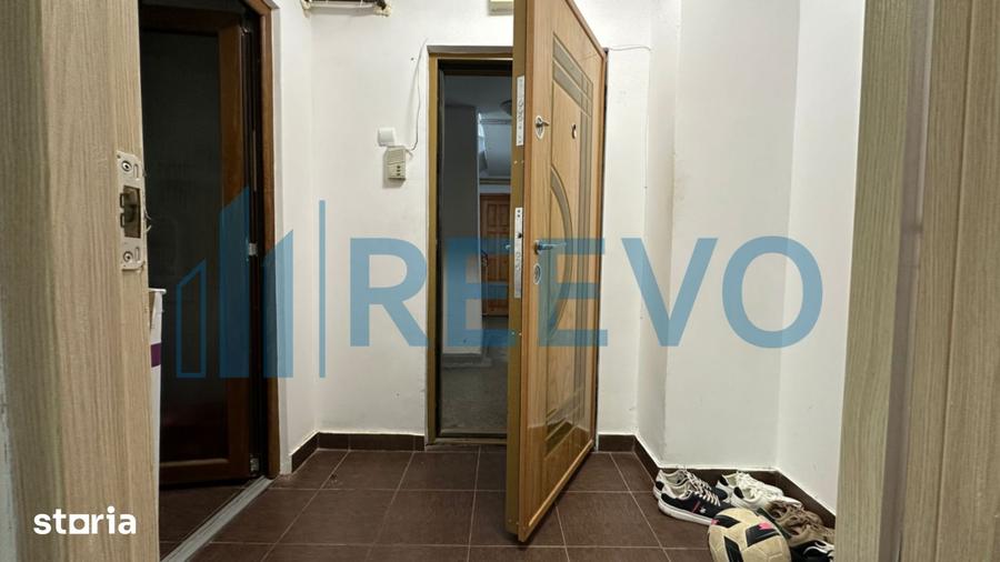 Apartament cu 2 camere semidecomandat, mobilat în Bistrița Lac