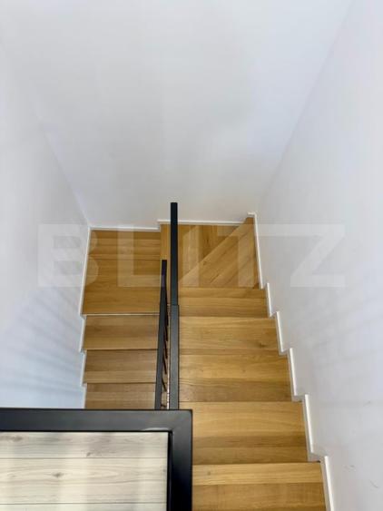 Duplex cu 4 camere cu Garaj în Iris