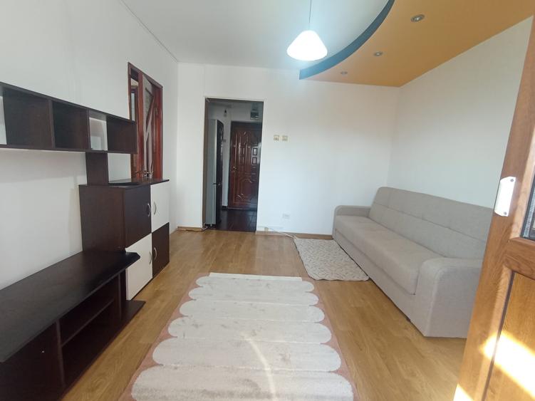Apartament cu 2 camere nedecomandat în Tătărași