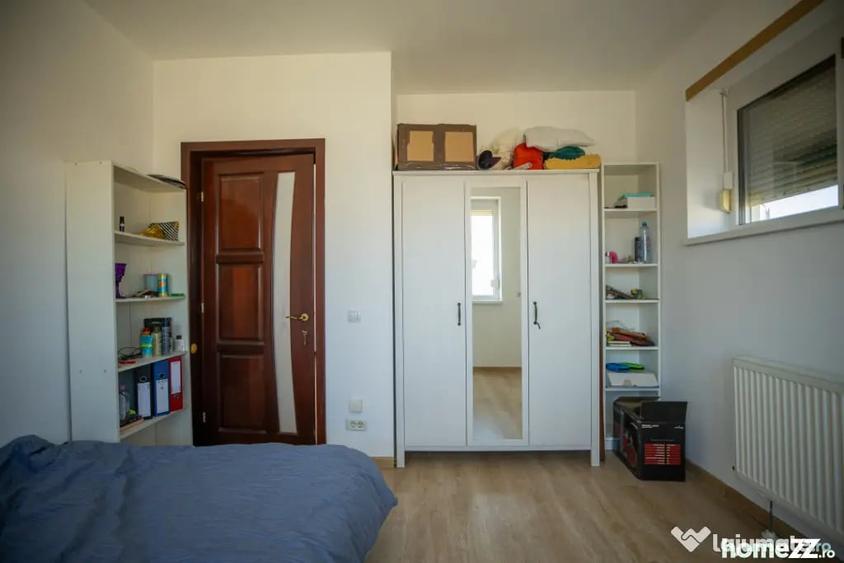 Casă cu 6 camere cu Teren 558 Mp în Central