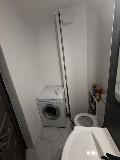 Garsonieră decomandată în Valea Rosie