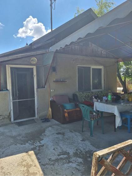 Casă cu 2 camere cu Teren 2400 Mp în Fundata