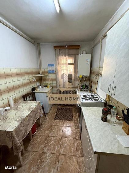 Apartament cu 2 camere decomandat în Tătărași — fotografia 1