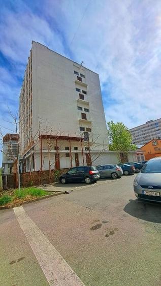 Spațiu comercial, de 1 mp, în Micro II