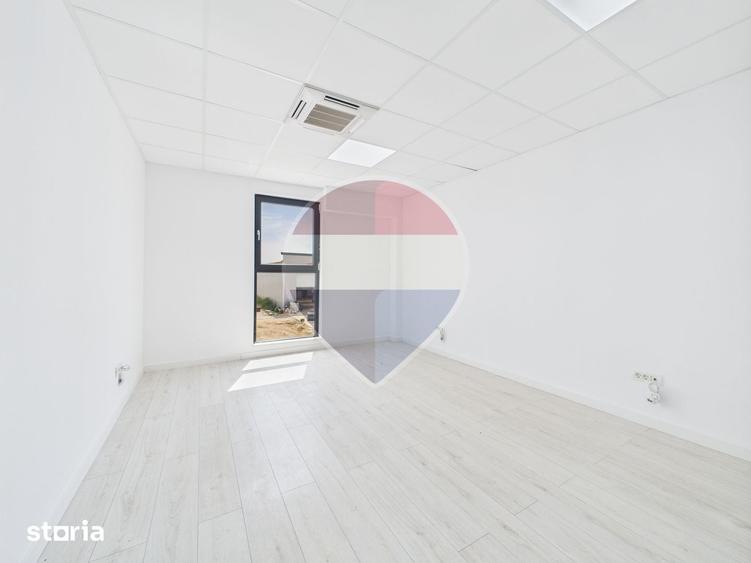 Spațiu comercial, de 600 mp, în Nord