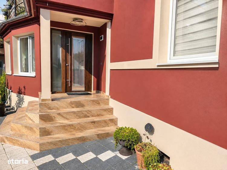 Casă cu 4 camere în Central