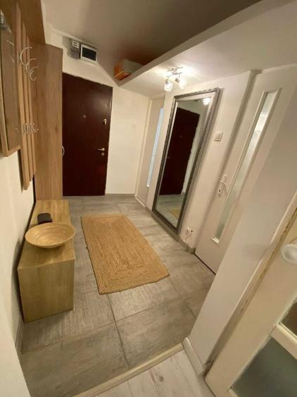 Apartament cu 2 camere situat in Complexul Studentesc - 12