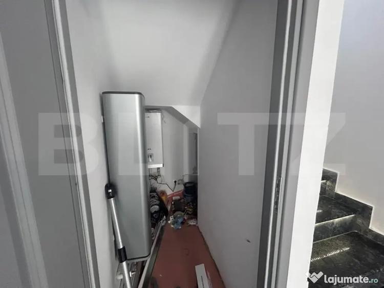 Casă cu 4 camere cu Teren 500 Mp în Central