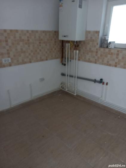 Garsonieră decomandată în Central