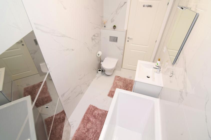 Apartament cu 2 camere semidecomandat în Tătărași
