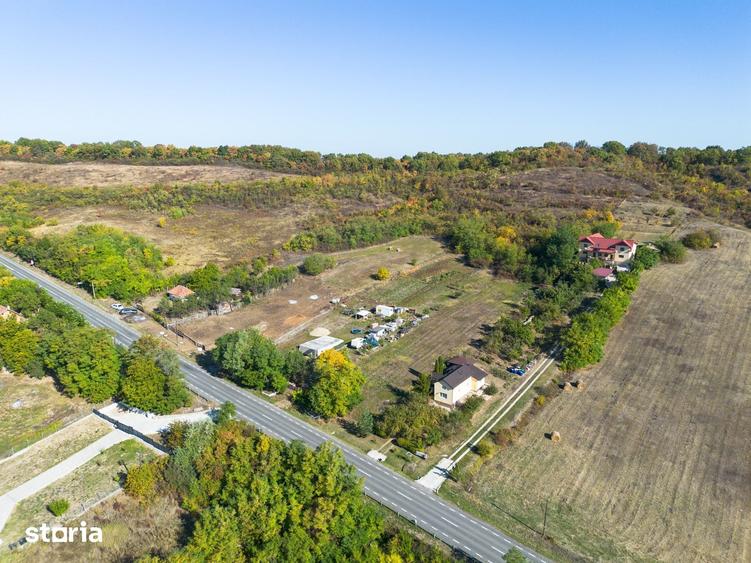 Casă cu 1 camere cu Teren 11400 Mp în Apahida