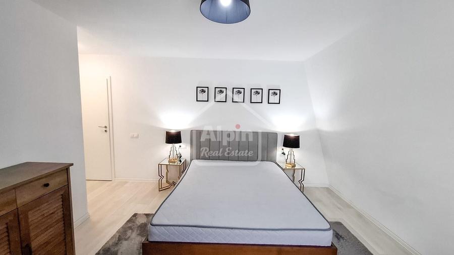 Apartament cu 2 camere decomandat, mobilat în Brașovul Vechi