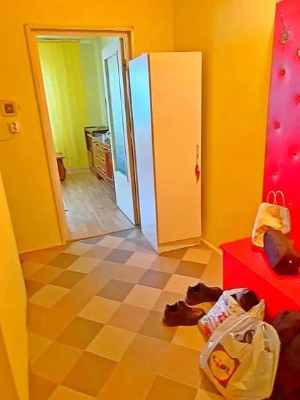 Garsonieră decomandată în Kiriac