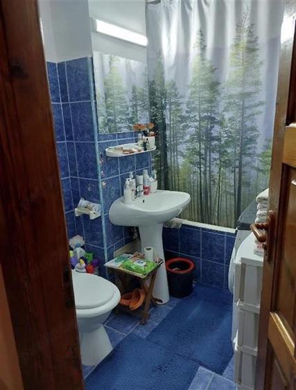 Apartament cu 2 camere decomandat, mobilat în Lipovei