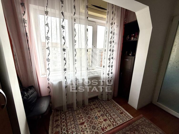 Garsonieră nedecomandată, mobilată în Girocului