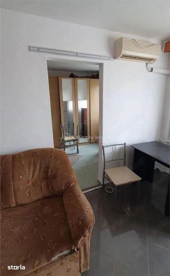 Apartament cu 2 camere în Aurel Vlaicu
