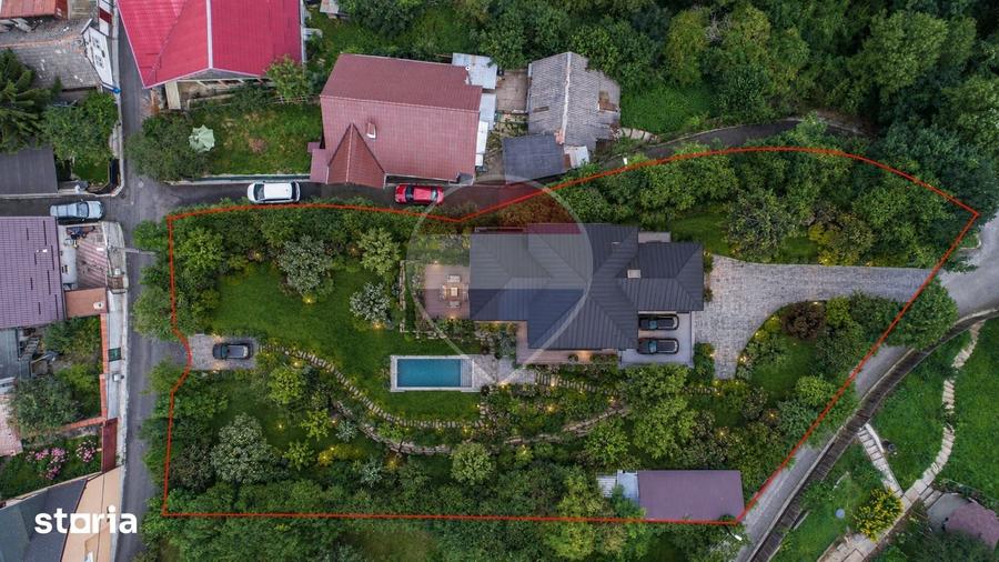 CASA CU GRADINA DE 1.498 MP | 3 FRONTURI STRADALE | SCHEII BRASOVULUI - 2