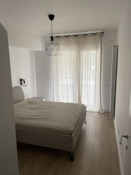 Apartament cu 2 camere decomandat în Politehnica