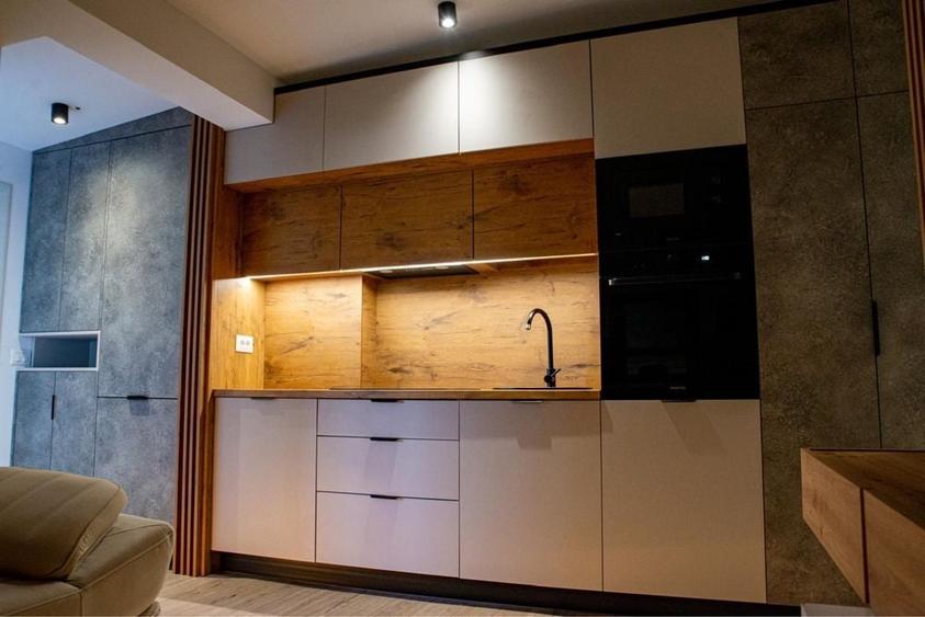 Apartament cu 2 camere semidecomandat în Fălticeni