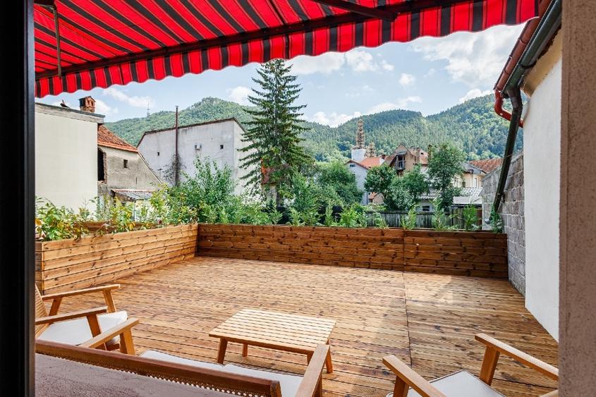 Casă individuală cu 2 camere cu Canalizare în Centrul Istoric