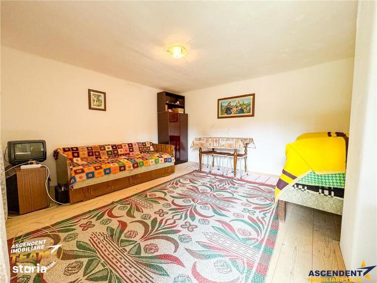 Casă cu 2 camere cu Teren 553 Mp în Sântimbru