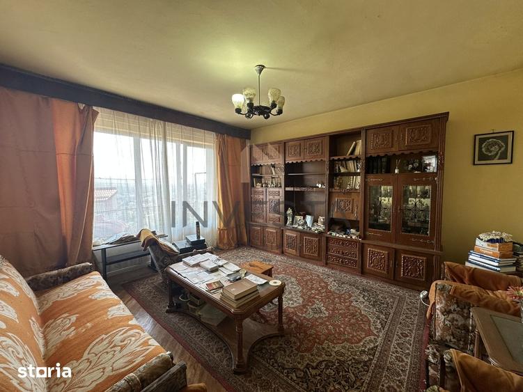 Apartament cu 4 camere decomandat în Gruia