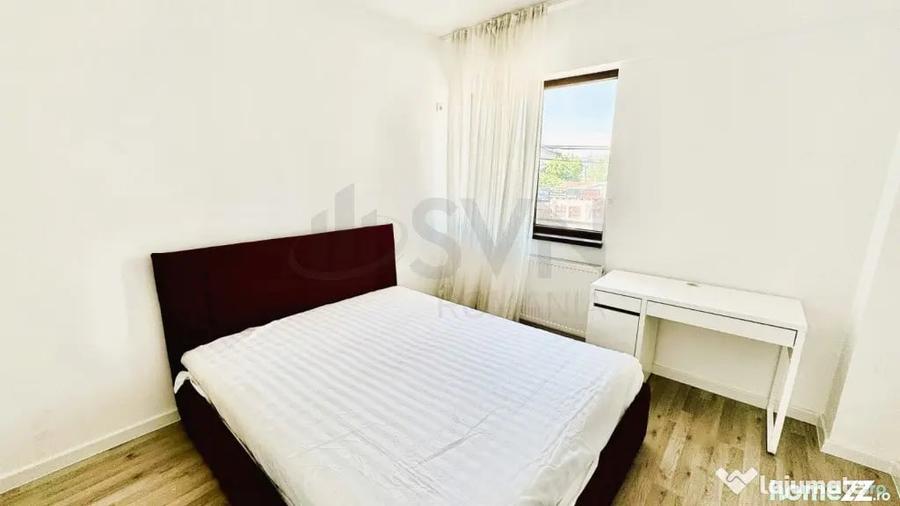 Apartament cu 4 camere semidecomandat în Bucureștii Noi