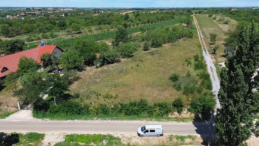 Teren de 3000 mp, în Viile Satu Mare