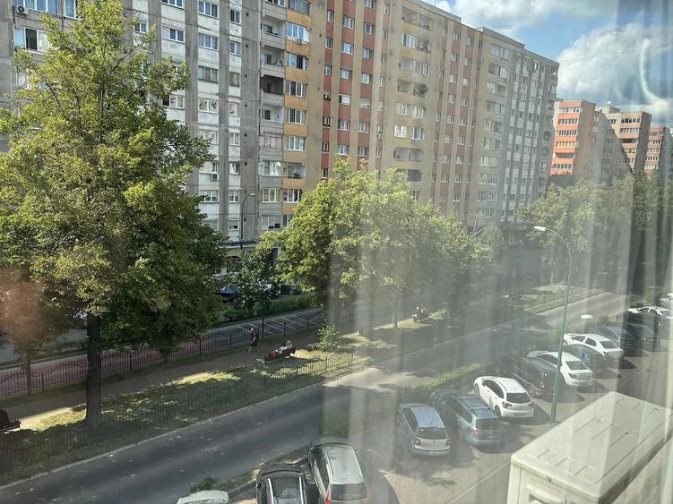 Garsonieră decomandată în Dâmbu Pietros