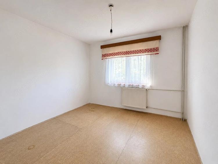 Apartament cu 2 camere decomandat în Rogerius