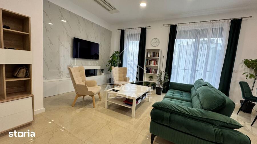 Apartament cu 4 camere în Torontalului