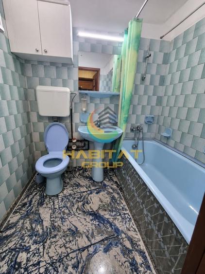 Apartament cu 3 camere semidecomandat în Prelungirea Ghencea